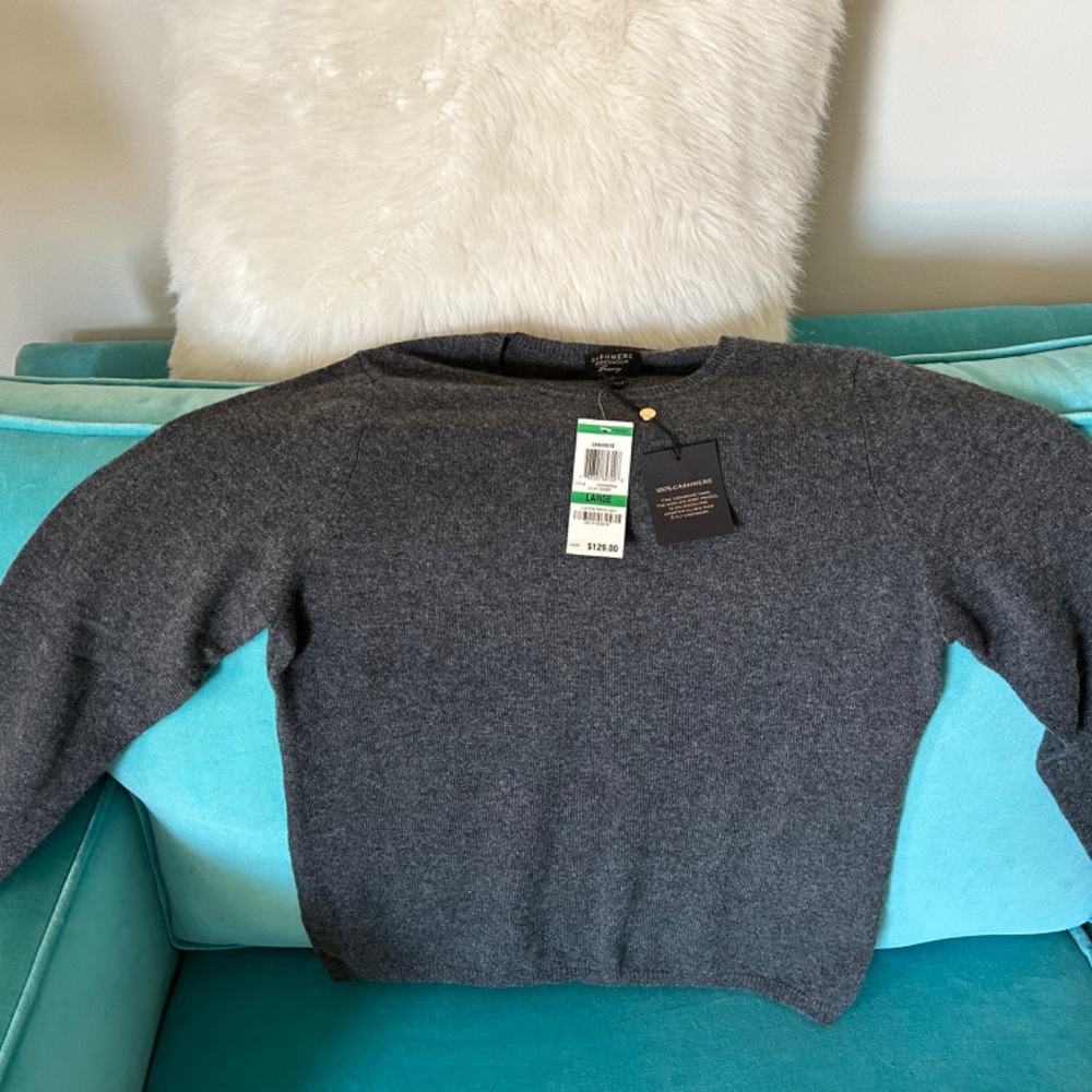 Charter Club cashmere sweater - Picture 3 of 3